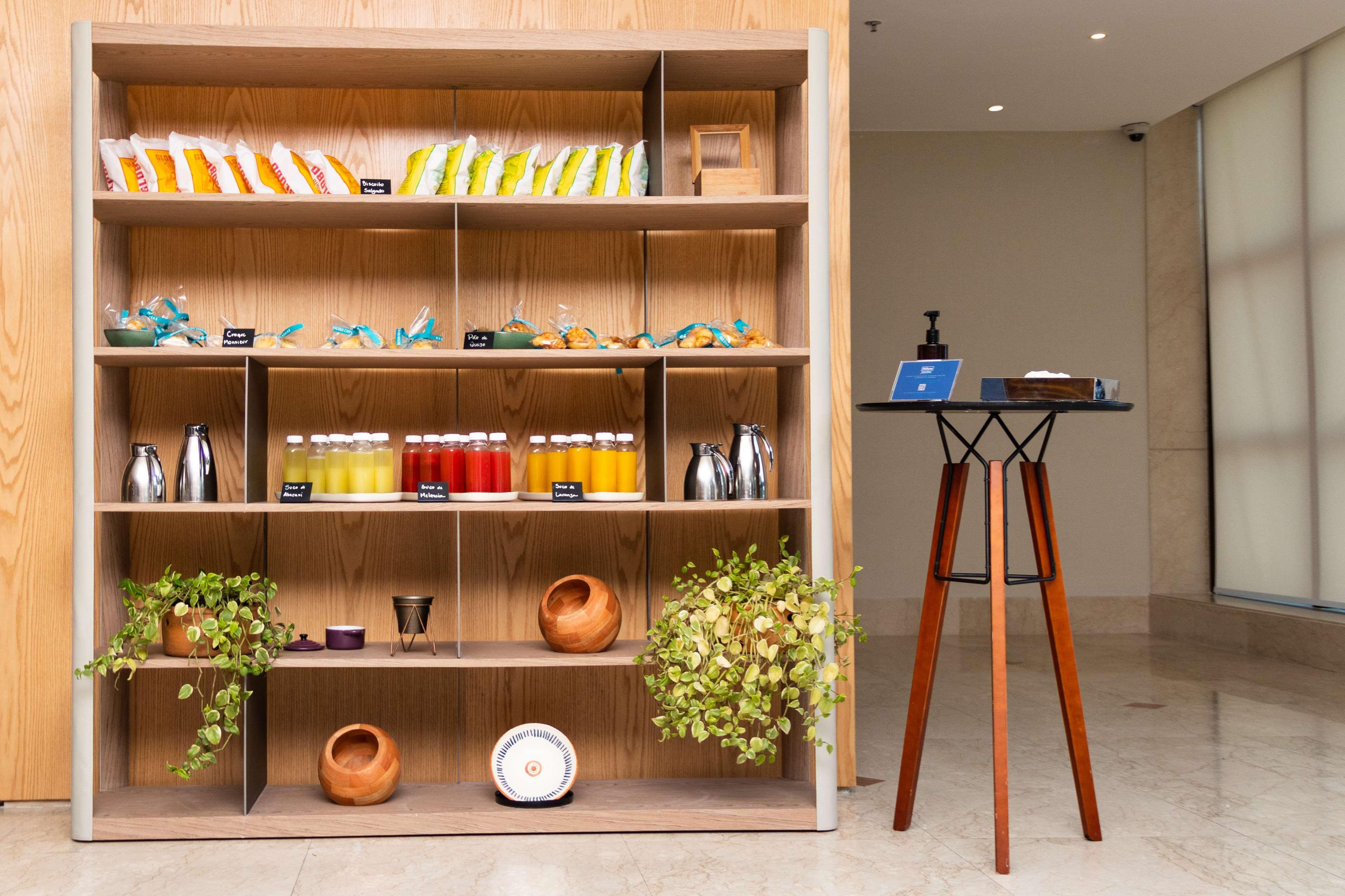 Hilton Copacabana Rio De Janeiro Ngoại thất bức ảnh The Juice Shop