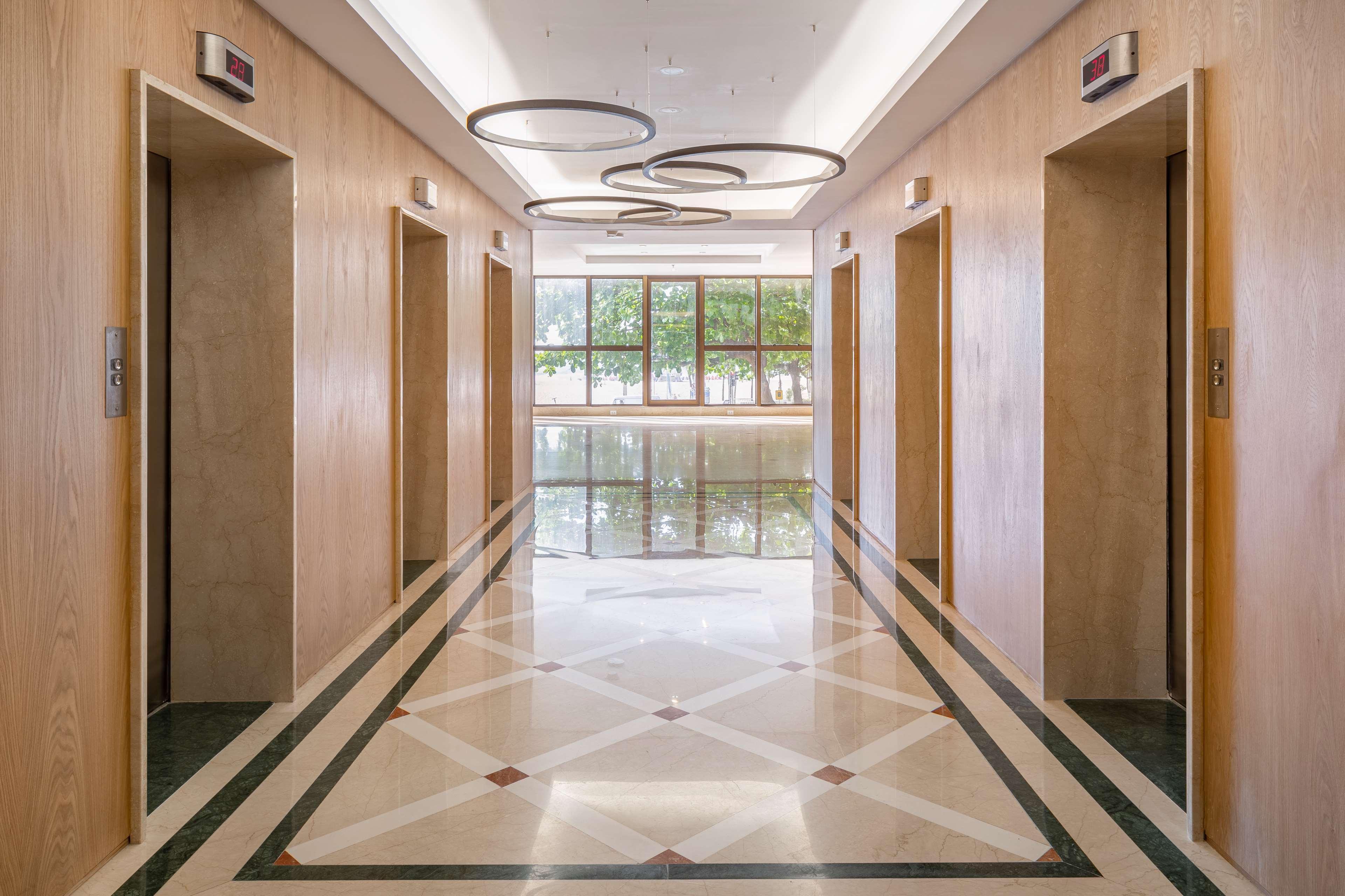 Hilton Copacabana Rio De Janeiro Ngoại thất bức ảnh The elevator lobby