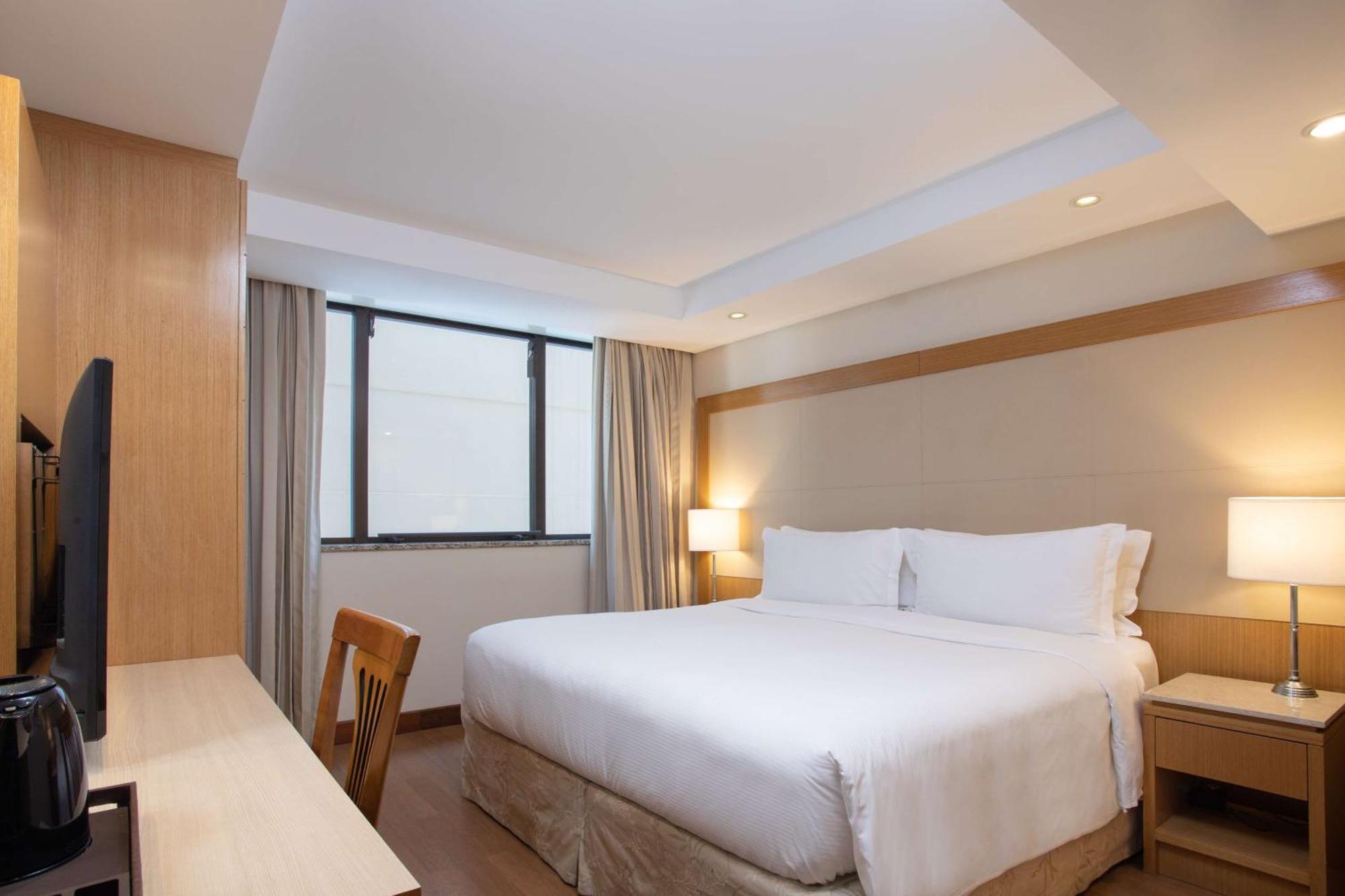 Hilton Copacabana Rio De Janeiro Ngoại thất bức ảnh A bedroom at the hotel