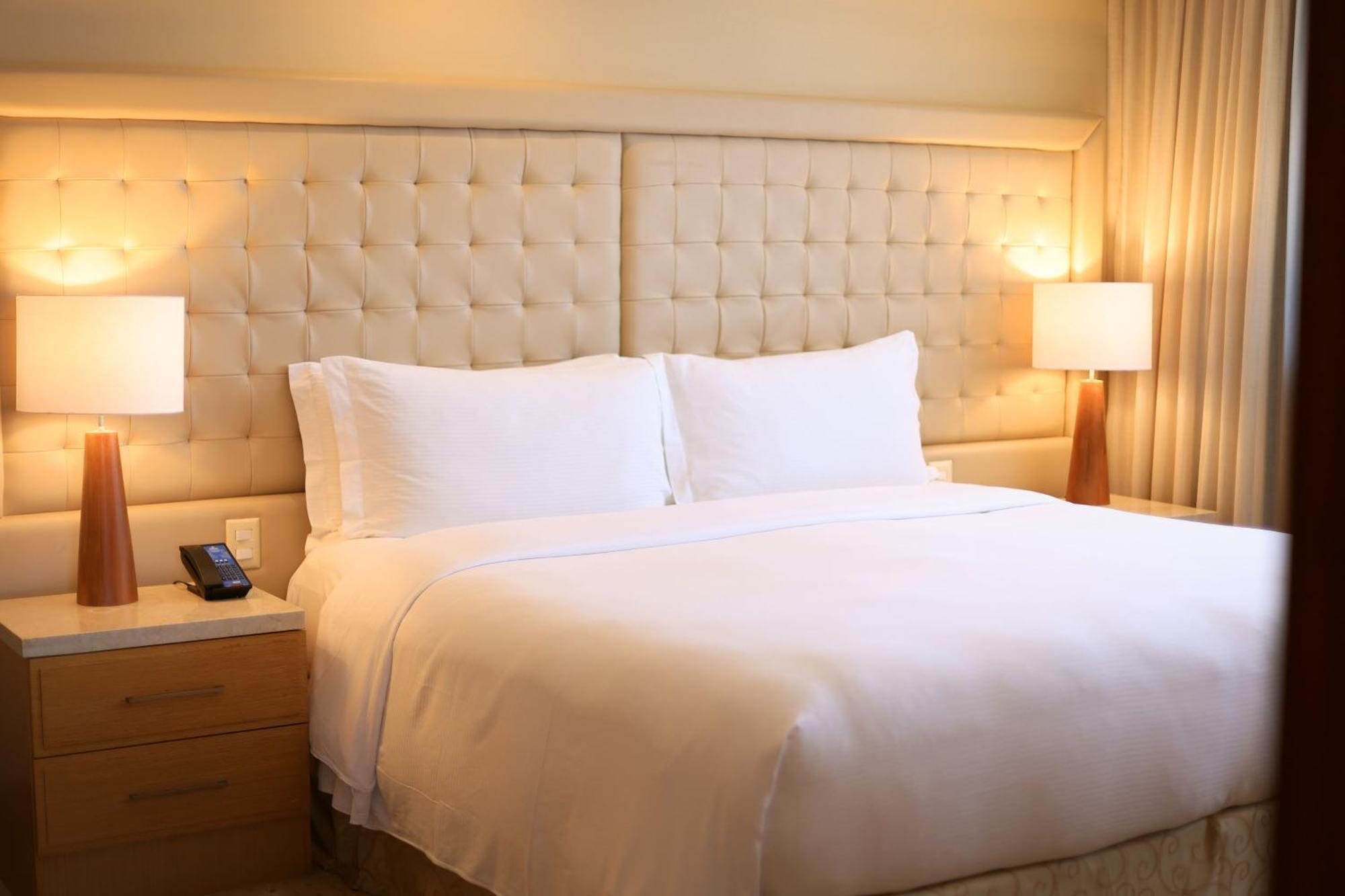 Hilton Copacabana Rio De Janeiro Ngoại thất bức ảnh A bed